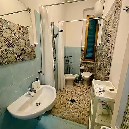 'la Casina Di Clara' - Free Parking!' Apartment Livorno